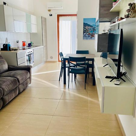 Casa Adele Διαμέρισμα Σαλέρνο Εξωτερικό φωτογραφία